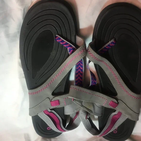 Women Size 11 Airwalk Sandals Gray Pink Blue - Picture 2 of 8